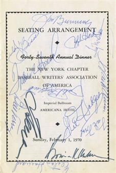 1970 New York BBWAA 47th Annual Dinner Program Signed by 13 Including Gil Hodges, Bill Terry and Hank Aaron